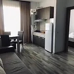 Mamaia-Summerland