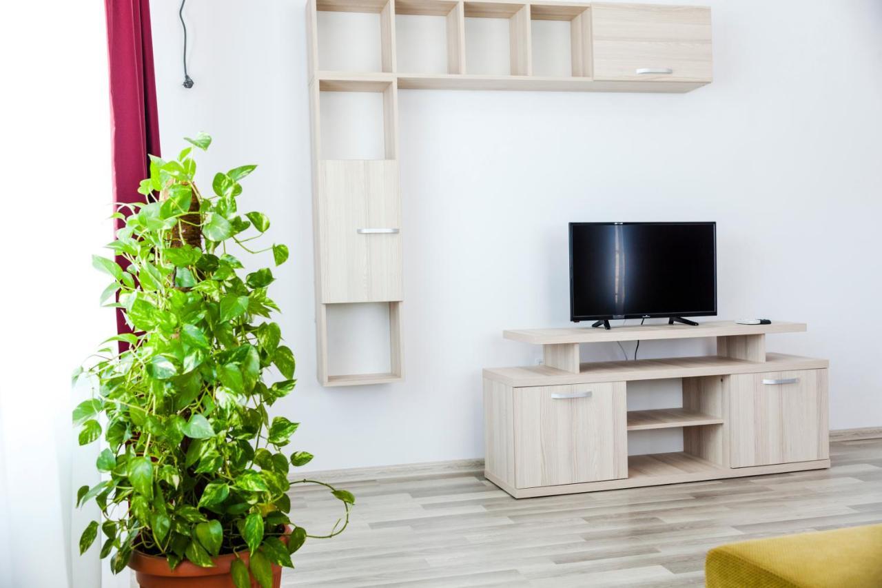 Mamaia-Summerland Apartament *